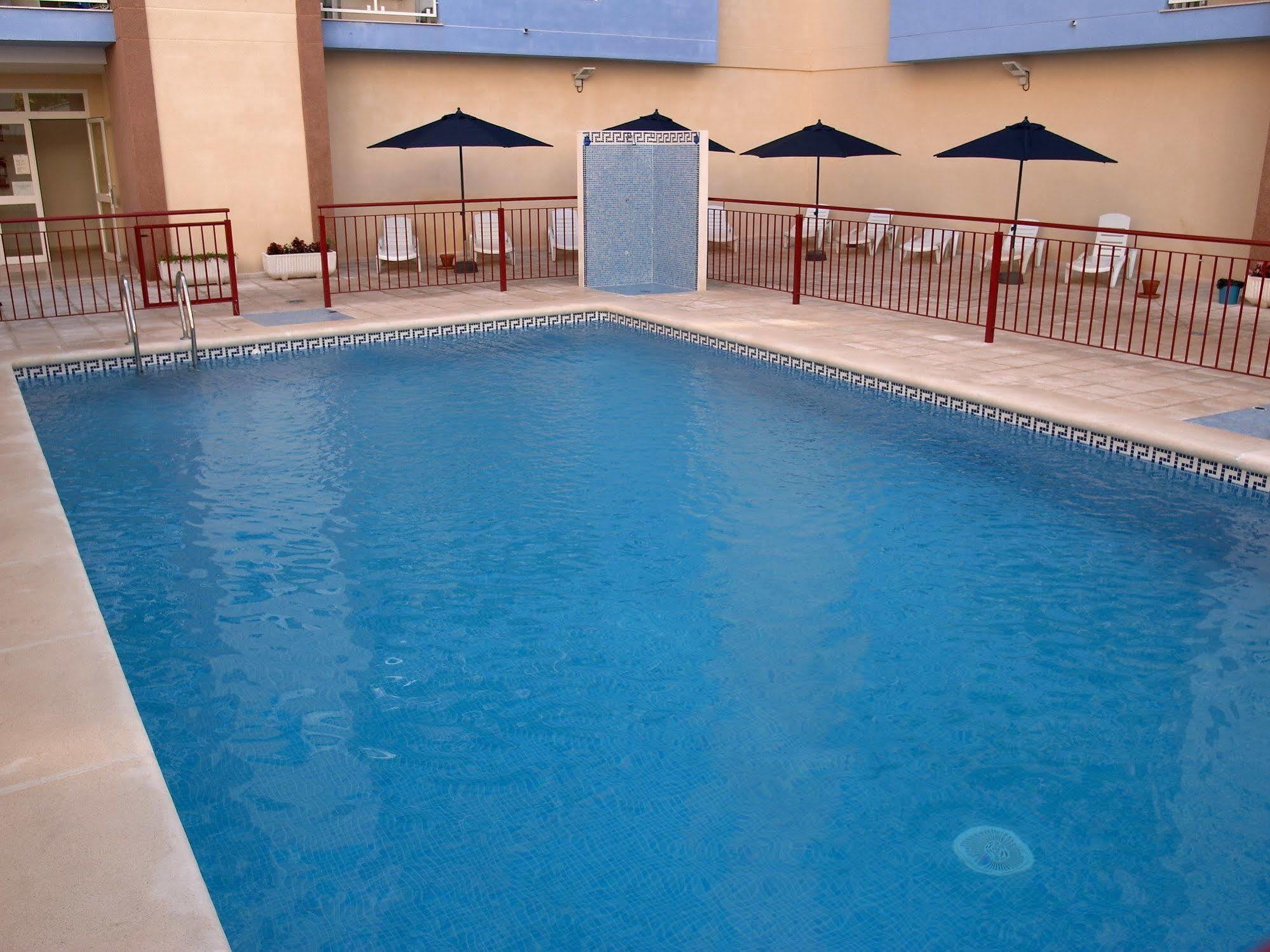 Apartamentos Marblau Peredamar-Julio Y Agosto Solo Familias กันดิอา ภายนอก รูปภาพ